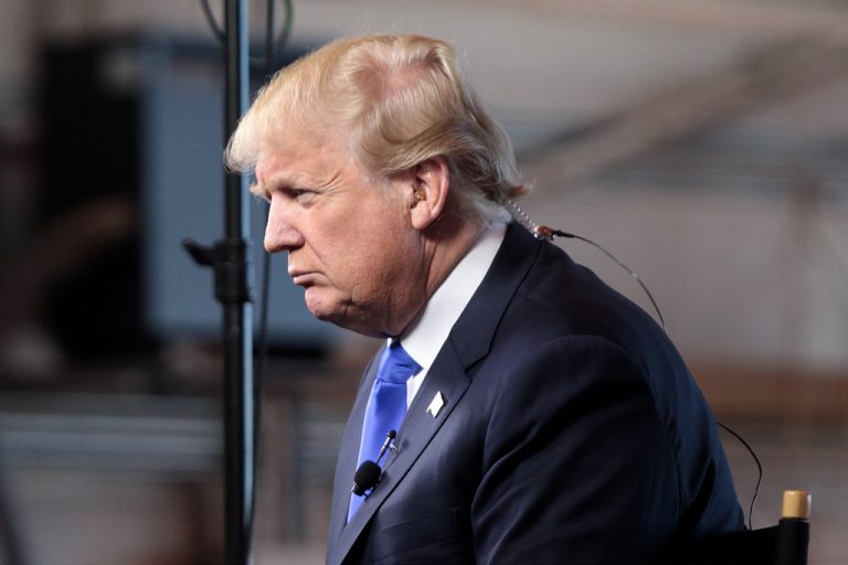 Трамп отложил доклад «О положении дел в стране» — Голос Америки