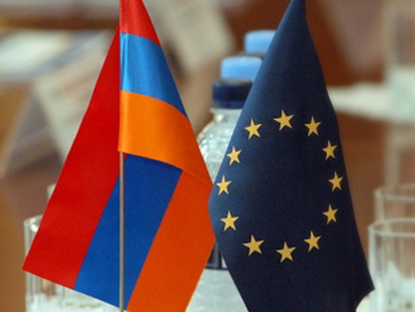 «Мы готовы содействовать Армении как в вопросе стимулирования частного сектора, так и в целом по инвестициям»: Василис Марагос
