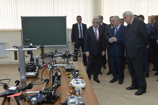 В Ереванском политехническом начал действовать Учебно-исследовательский центр воздушной робототехники
