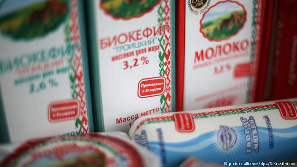 «Преимущества» Евразийского союза: Россия запретила ввоз белорусской молочной продукции