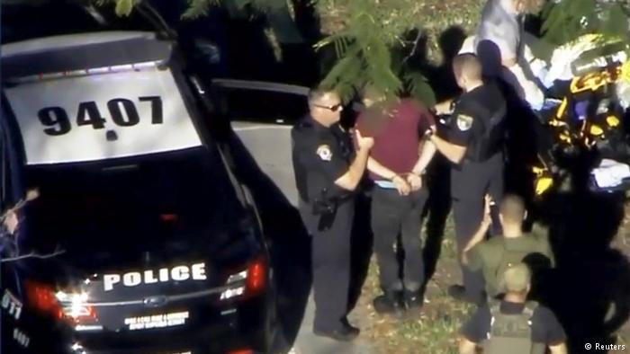 Трагедия во Флориде: в результате стрельбы в школе убиты 17 человек