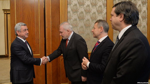 Серж Саргсян обратил внимание сопредседателей МГ ОБСЕ на звучащие из Баку заявления