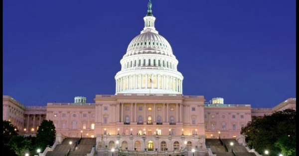 Законодатели США требуют разъяснений по поводу визита глав российских спецслужб в Вашингтон