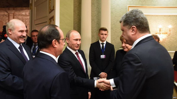 Петр Порошенко и Владимир Путин провели телефонные переговоры