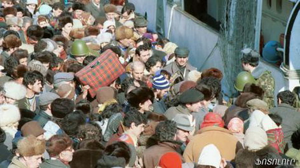 Истоки армянских погромов в Баку в январе 1990 года