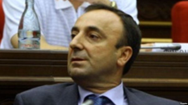 Депутат от РПА Грайр Товмасян выдвинут кандидатом в члены Конституционного суда Армении