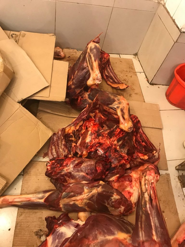 В Ереване пресечена попытка продажи конины и ослятины: их мясо непригодно для использования и было уничтожено