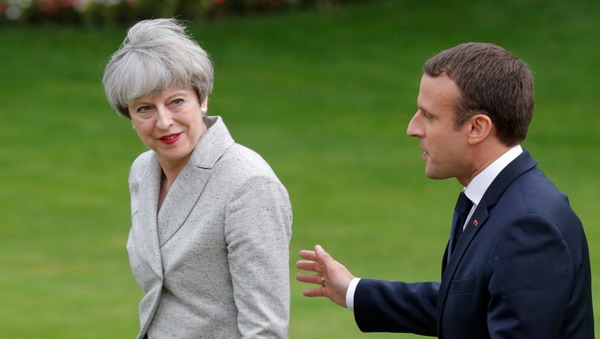 Президент Франции поддержал позицию Британии в отношении России