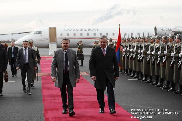 Премьер Грузии Георгий Квирикашвили прибыл в Армению с официальным визитом