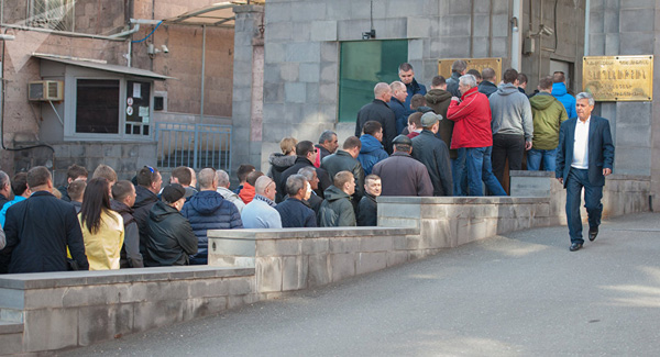 Число жителей Армении, получивших российское гражданство, ужасающе: «Айкакан жаманак»