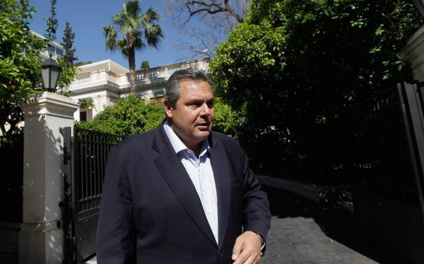 Мы очень близки к роковому столкновению с Турцией: министр обороны Греции