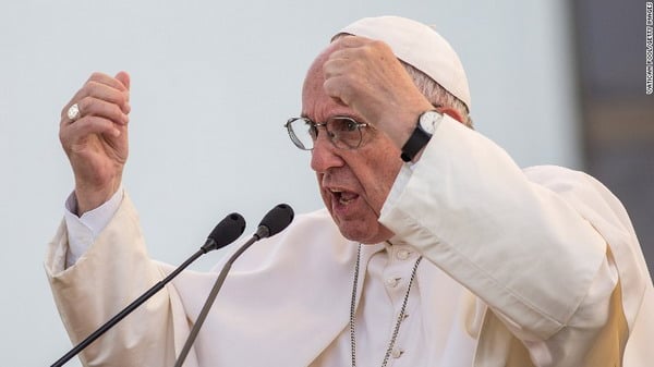 Папа Римский осудил применение ядовитого газа в Сирии