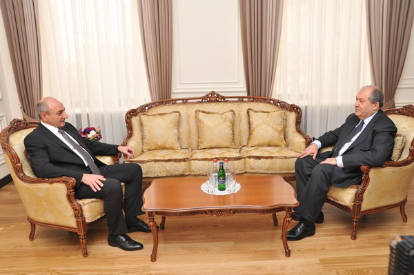 Бако Саакян и Армен Саргсян обсудили ситуацию в Армении