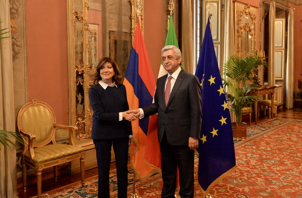Серж Саргсян встретился с Председателем Сената Италии Марией Элизабетой Казелатти
