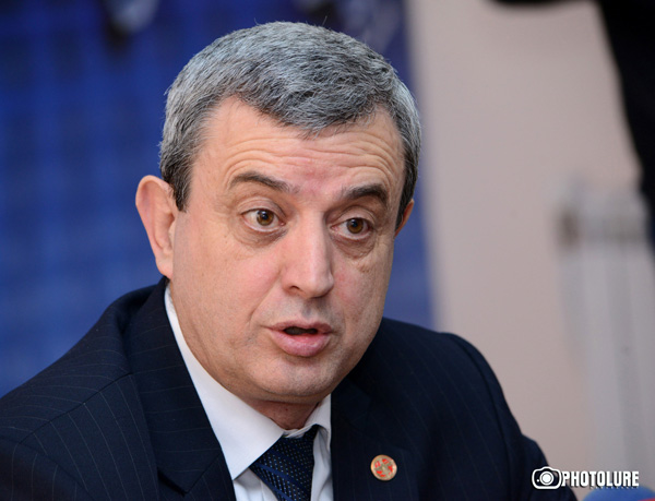 Депутат правящей партии не считает, что Серж Саргсян был избран премьер-министром, прячась за колючей проволокой