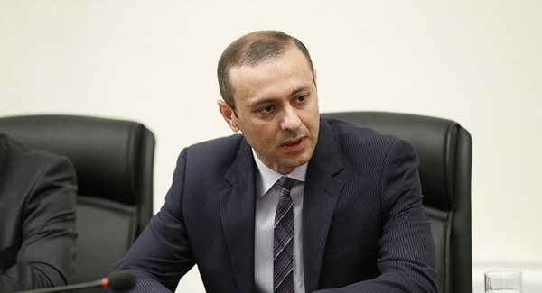 Высокая легитимность нового правительства — это самая важная основа для успеха: новый секретарь Совбеза Армении