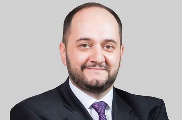 Министр Араик Арутюнян: вузы прекращают обязательные выплаты в «молодежный фонд» депутата от РПА Карена Авагяна