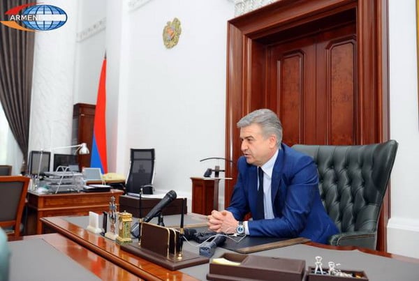 Карен Карапетян: с сегодняшнего дня прекращаю исполнять полномочия и.о. премьер-министра Армении