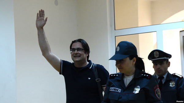 Андриас Гукасян освобожден из-под стражи под подписку о невыезде