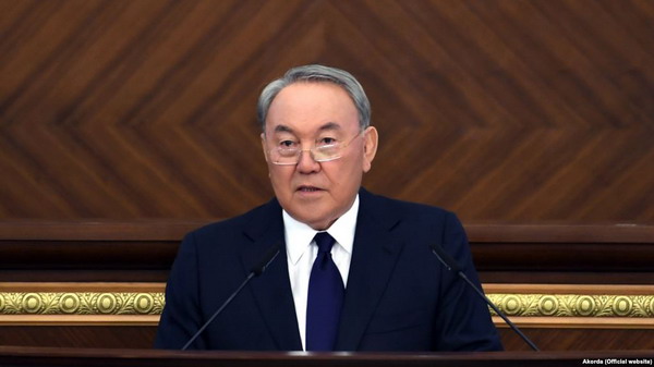 Президент Казахстана Нурсултан Назарбаев поздравил Никола Пашиняна с избранием на пост премьер-министра Армении