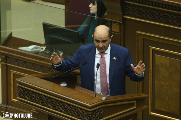 «Я предлагаю начать обсуждение вопроса об амнистии»: Эдмон Марукян