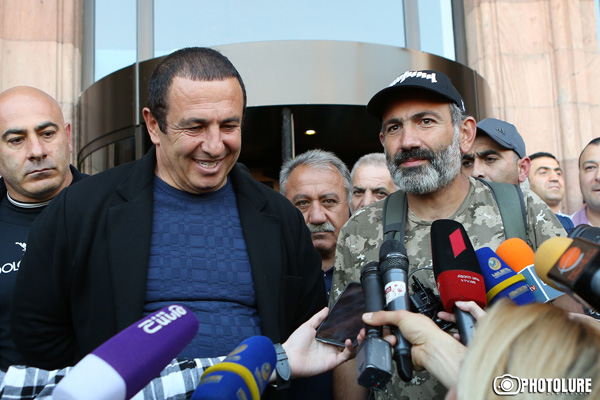 «Как минимум треть правительства, из 17 министерств, должны принадлежать «Процветающей Армении»: депутат Геворг Петросян