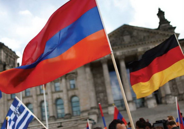 Германия выступила с призывом начать диалог «в направлении формирования нового правительства Армении конституционным путем»