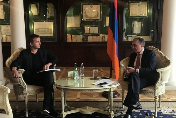 Глава МИД Армении — «КоммерсантЪ»-у: «Мы имеем повестку с США, как и Россия»