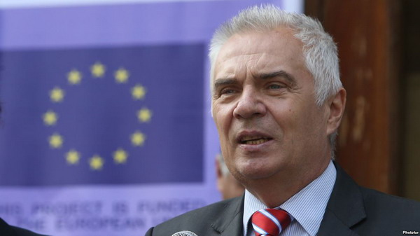 ЕС готов содействовать правительству Армении в организации внеочередных выборов: Петр Свитальский