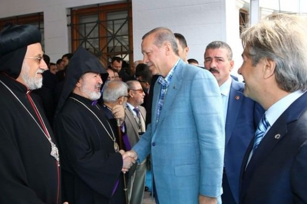 Атешян поздравил Эрдогана