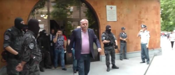 Генпрокуратура Армении: Манвелу Григоряну предъявлено обвинение