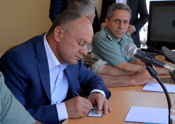 Экс-министр обороны Армении Сейран Оганян был вызван на допрос