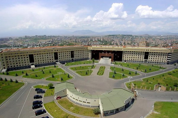 Раненный пулей противника в Арцахе военнослужащий доставлен в Ереван: состояние стабильно тяжелое