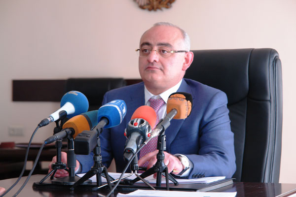 Заместителя председателя КГД Рафика Машадяна допросят в СНБ