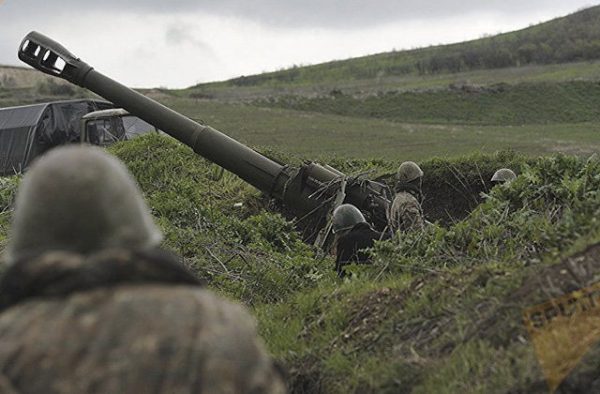 Наблюдаются перемещения и скопления живой силы и военной техники азербайджанской армии: МО Арцаха