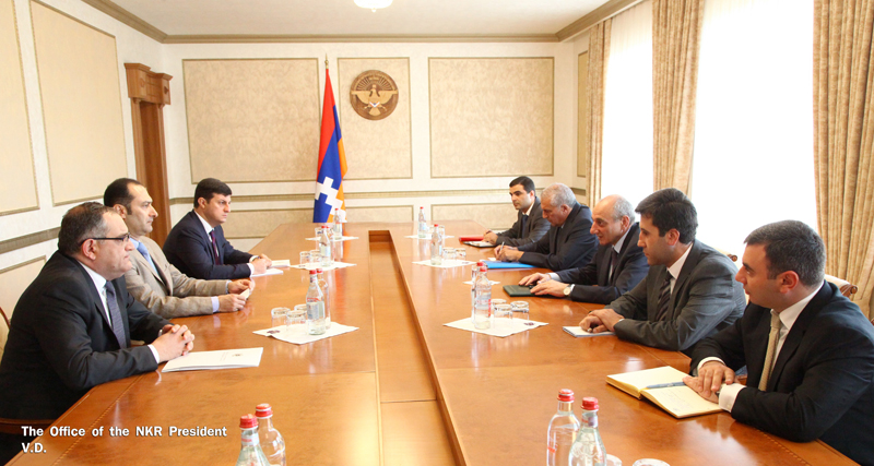 Бако Саакян принял министра юстиции Республики Армения Артака Зейналяна
