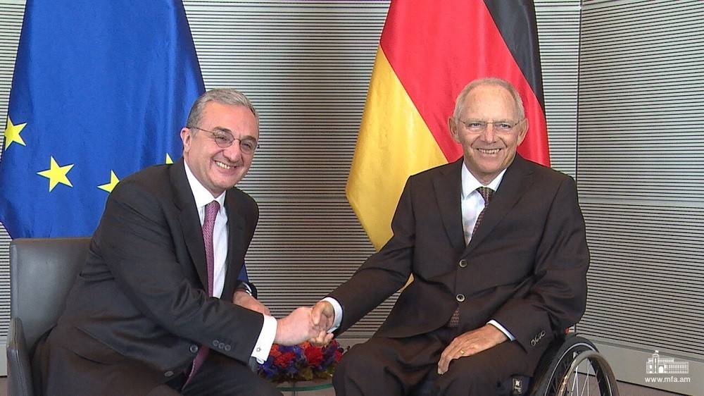 Министр иностранных дел Армении встретился с председателем Бундестага Германии