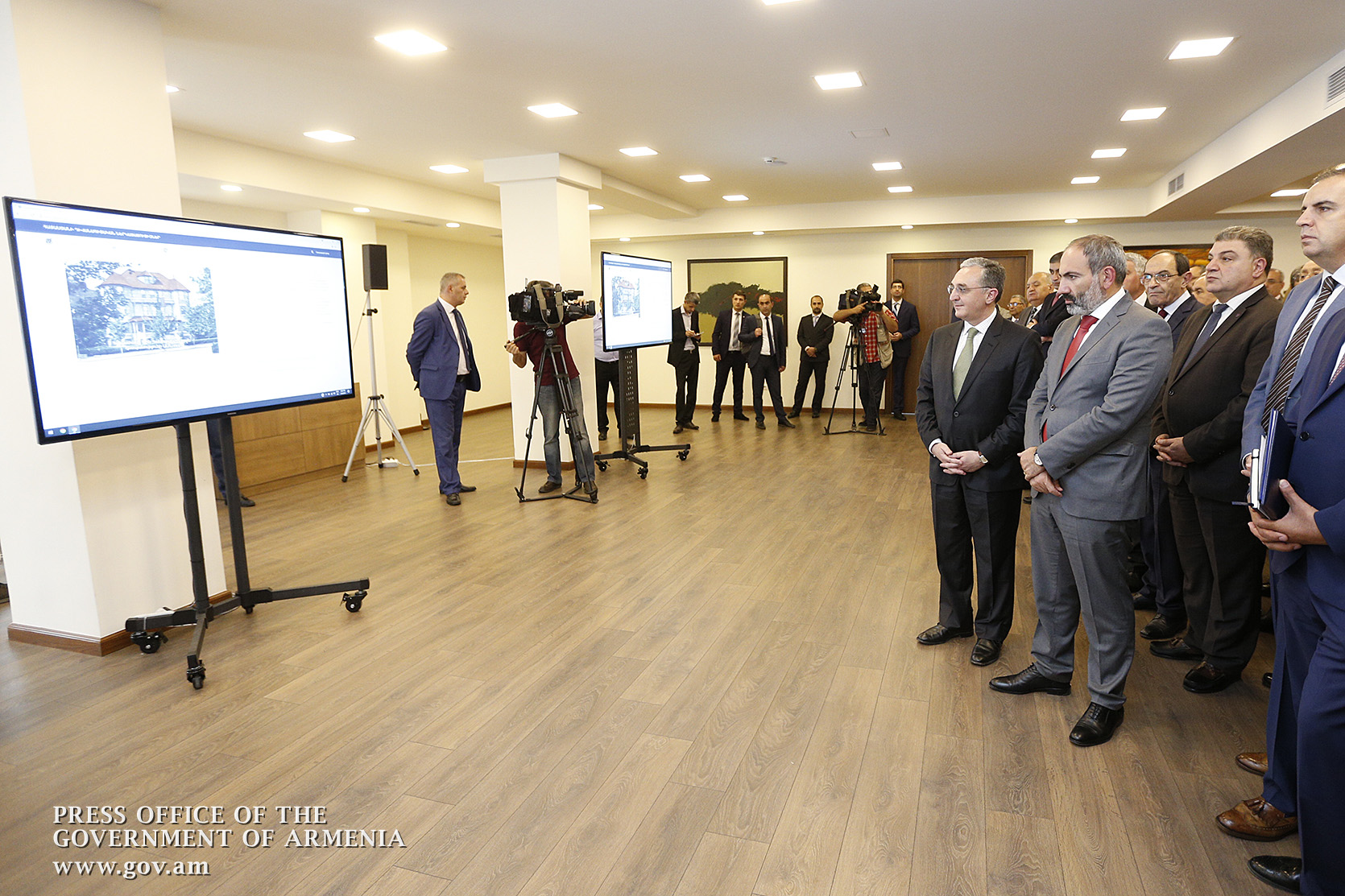 Премьер-министр присутствовал на презентации посвященного истории дипломатии Армении сайта
