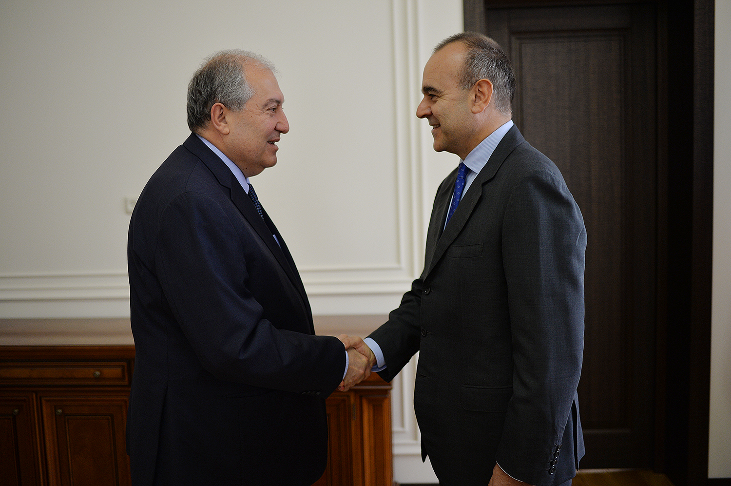 Президент Саркисян принял посла Италии в Армении