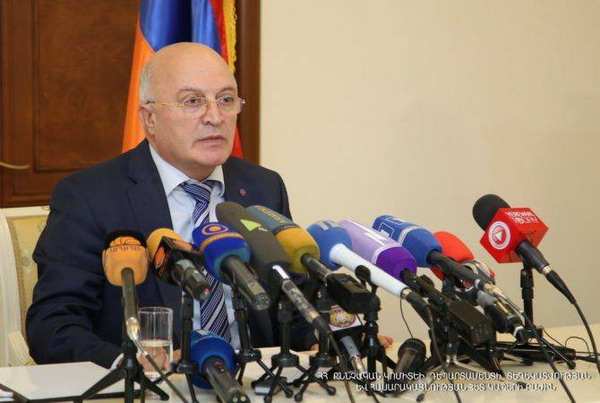 Арам Тамазян освобожден от должности зампредседателя Следственного комитета Армении
