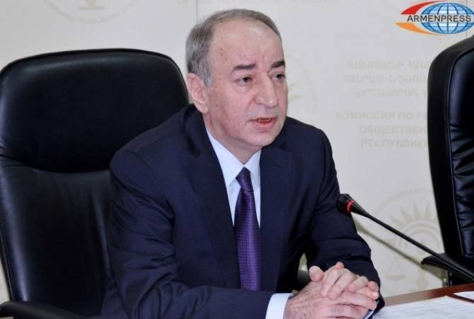 Роберт Назарян покинул пост председателя КРОУ за истечением срока полномочий