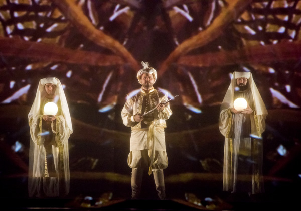 Ереванская «Волшебная флейта» претендует заколдовать зрителя