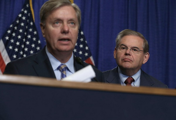 Сенаторы США Грэм и Менендес анонсировали новый законопроект о санкциях против России