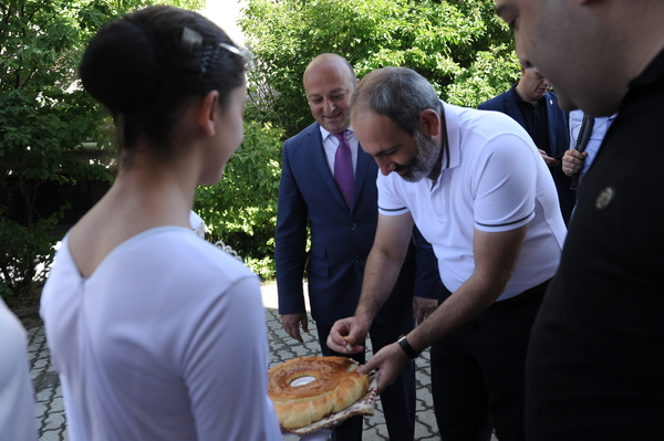 Стартовал визит премьер-министра в Сюник: Никол Пашинян встретился с жителями Сисиана и Гориса и руководителями общин области