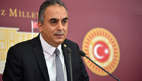 Турецкий депутат от партии Эрдогана Маргар Есаян еще раз угодил турецким властям