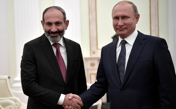 Кремль: по инициативе армянской стороны состоялся телефонный разговор Пашинян-Путин