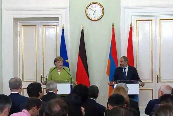 Германия окажет содействие Армении в мирном урегулировании Нагорно-Карабахской проблемы