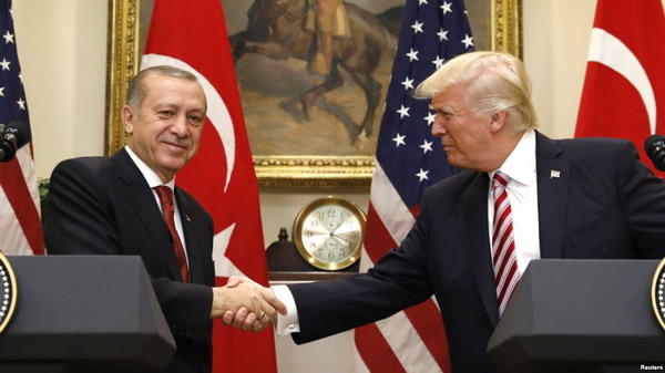 Турецкая делегация едет в США для обсуждения ухудшающихся отношений: турецкая лира рухнула — CNN Turk