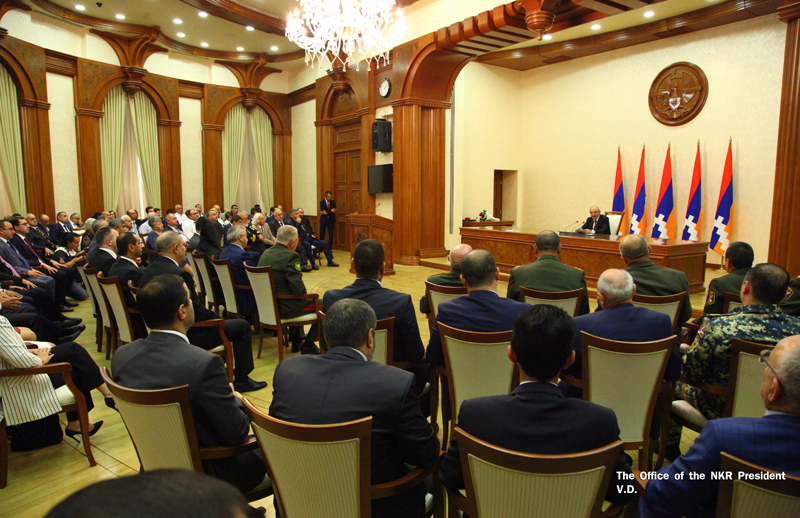 В резиденции президента Арцаха состоялась торжественная церемония награждения