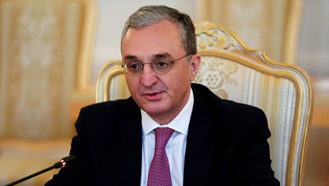 Глава МИД Армении встретился с президентом Международной кризисной группы Робертом Малли